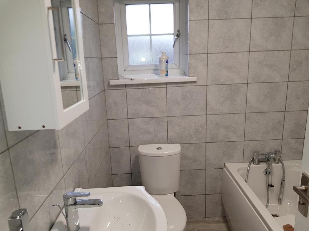 Barnfield Place Edgware Dış mekan fotoğraf