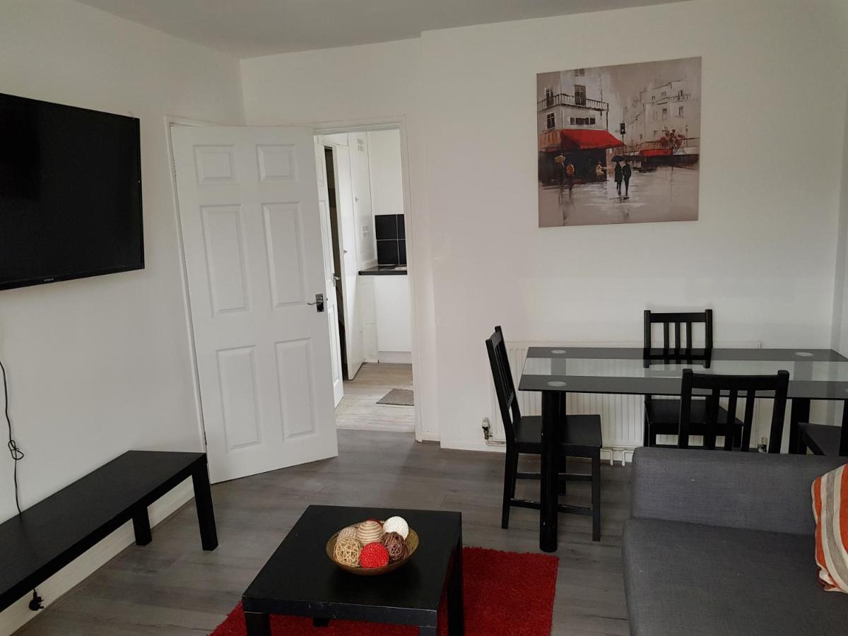Barnfield Place Edgware Dış mekan fotoğraf