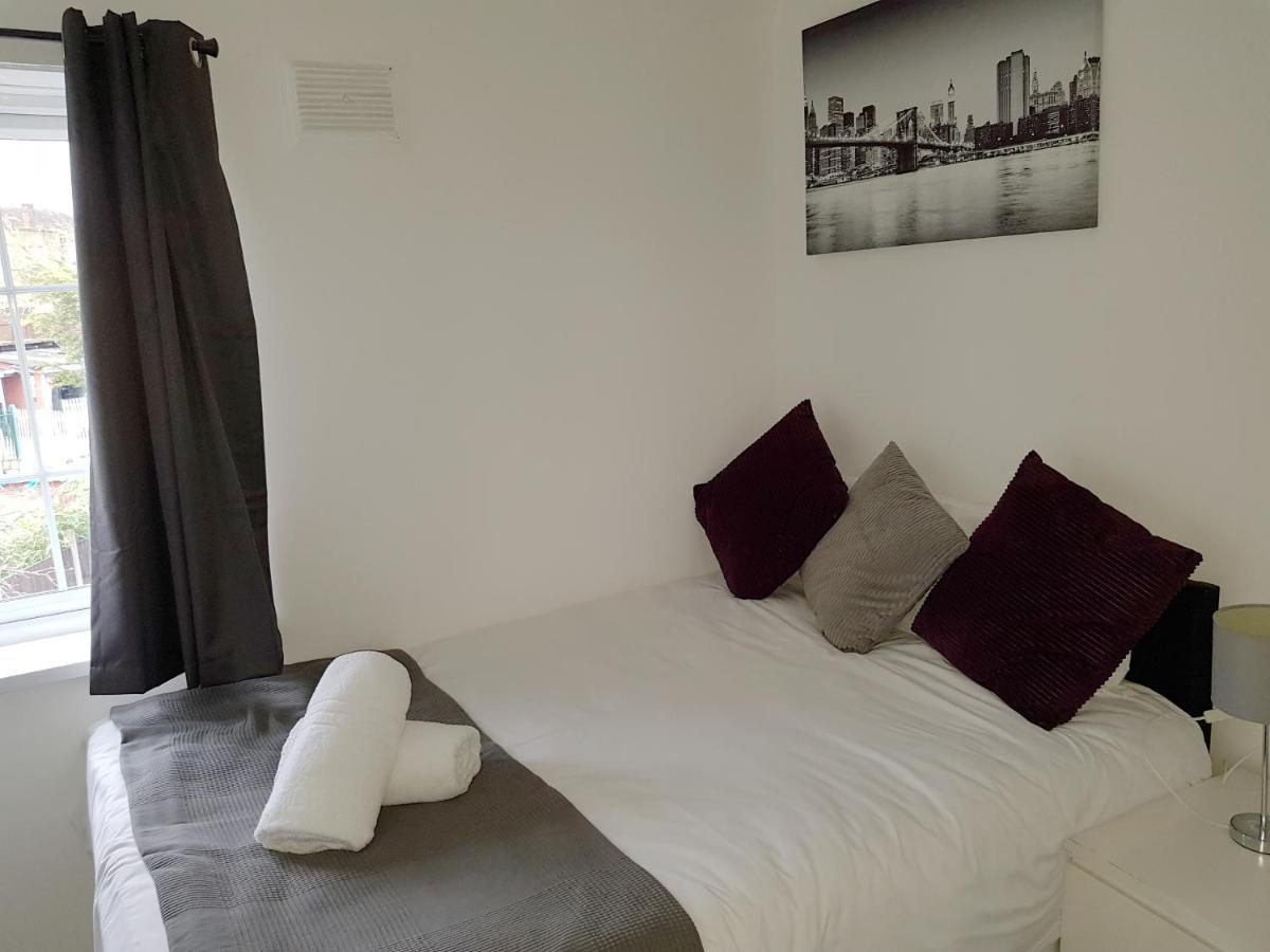 Barnfield Place Edgware Dış mekan fotoğraf