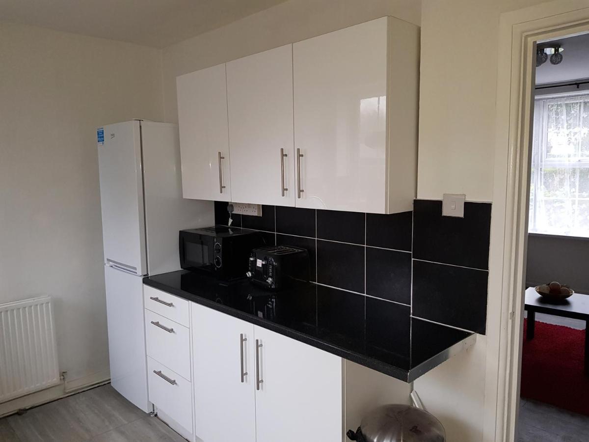 Barnfield Place Edgware Dış mekan fotoğraf